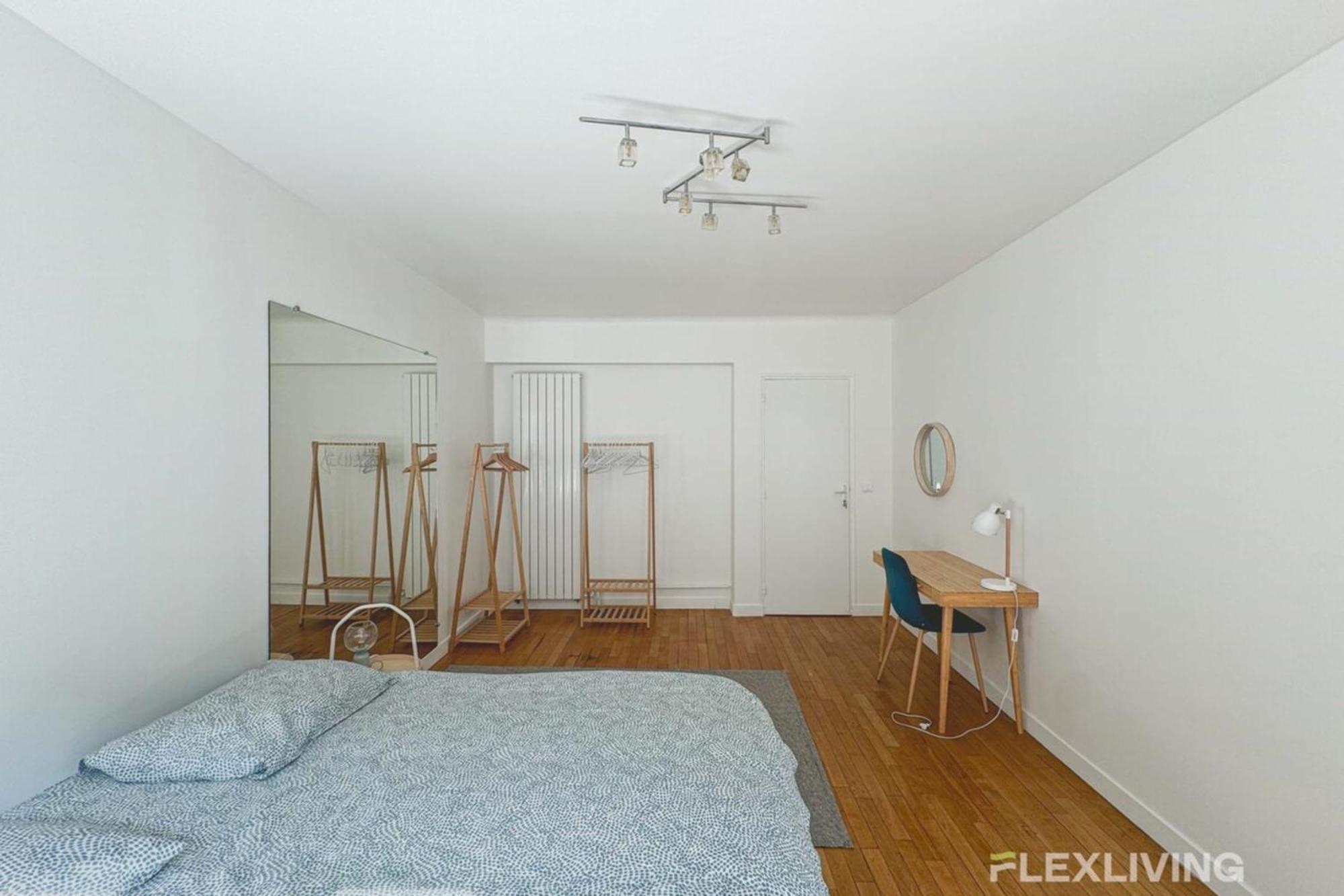 Flexliving - Room - Lowendal Paris Ngoại thất bức ảnh